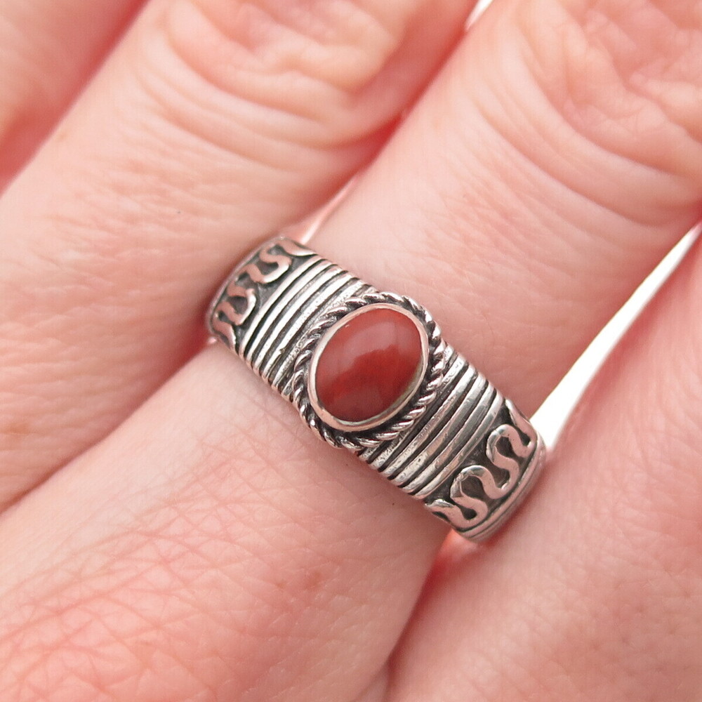 925 Sterling Silver Vintage Real Red Jasper Oxidized Ring Size 7